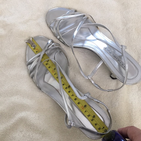 Silver Bandolino Sling Back 2” Heels - Picture 6 of 6